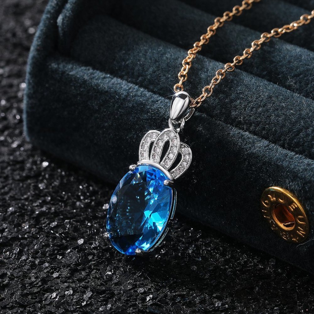 💎 Oval Gemstone Crown Silver Plated Pendant Necklace for Women, EVGG1114